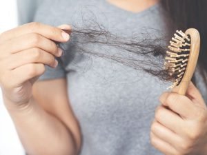 Queda de cabelo contínua em São Paulo